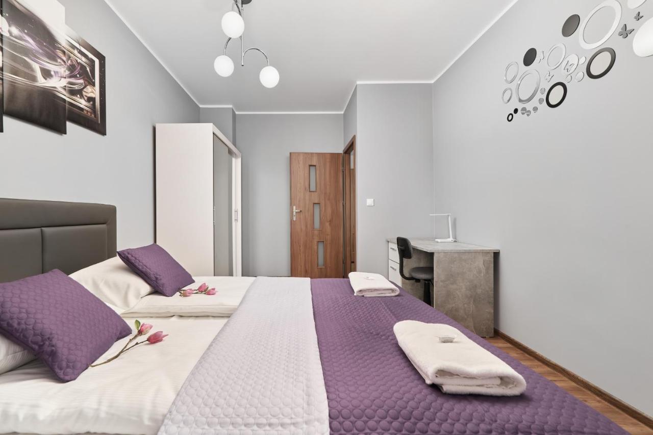 Apartments Wroclaw Jana Pawla II With Free Parking Wroclaw By Noclegi Renters Exteriör bild