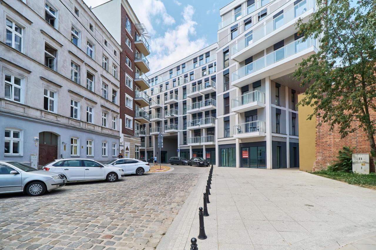 Apartments Wroclaw Jana Pawla II With Free Parking Wroclaw By Noclegi Renters Exteriör bild